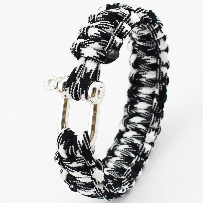 Outdoor umbrella rope survival bracelet